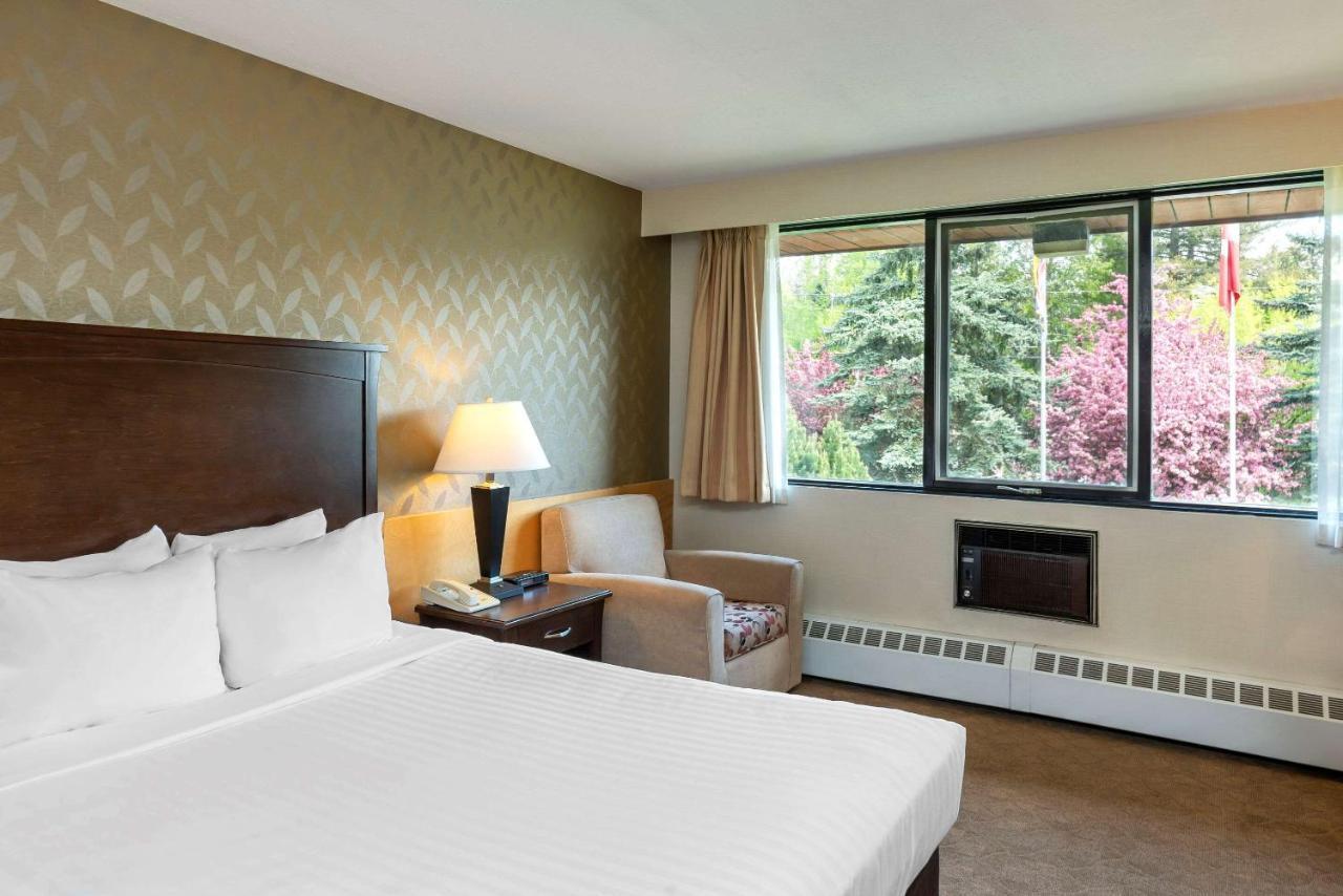 Prestige Riverside Lodge Quesnel Zewnętrze zdjęcie