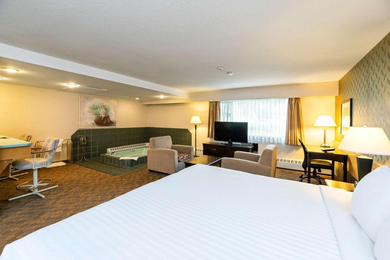 Prestige Riverside Lodge Quesnel Zewnętrze zdjęcie