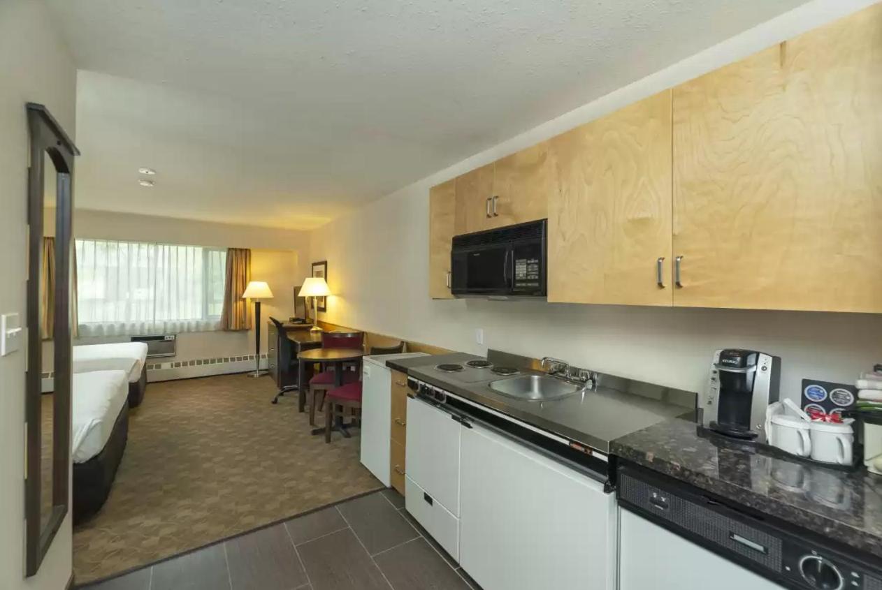 Prestige Riverside Lodge Quesnel Zewnętrze zdjęcie